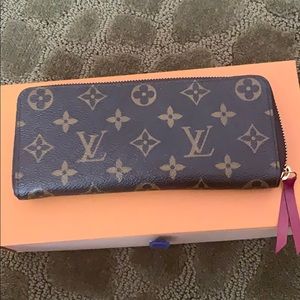 Beautiful Louis Vuitton Wallet